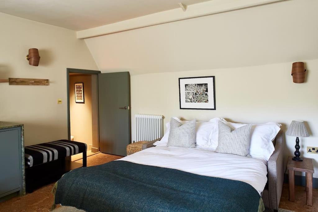 Dawn At The Sun Inn Felmersham, Our Signature Duplex Suite Sharnbrook Exterior photo
