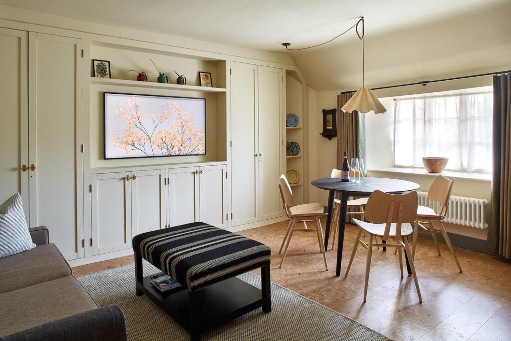 Dawn At The Sun Inn Felmersham, Our Signature Duplex Suite Sharnbrook Exterior photo